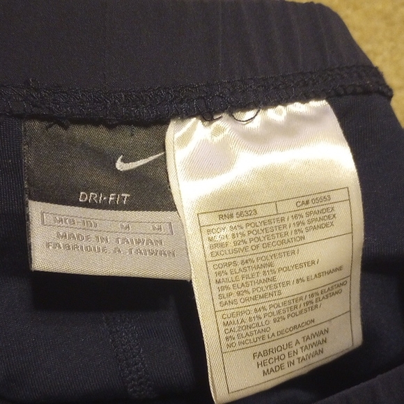 Nike Navy Blue Tennis Skirt - Picture 2 of 3